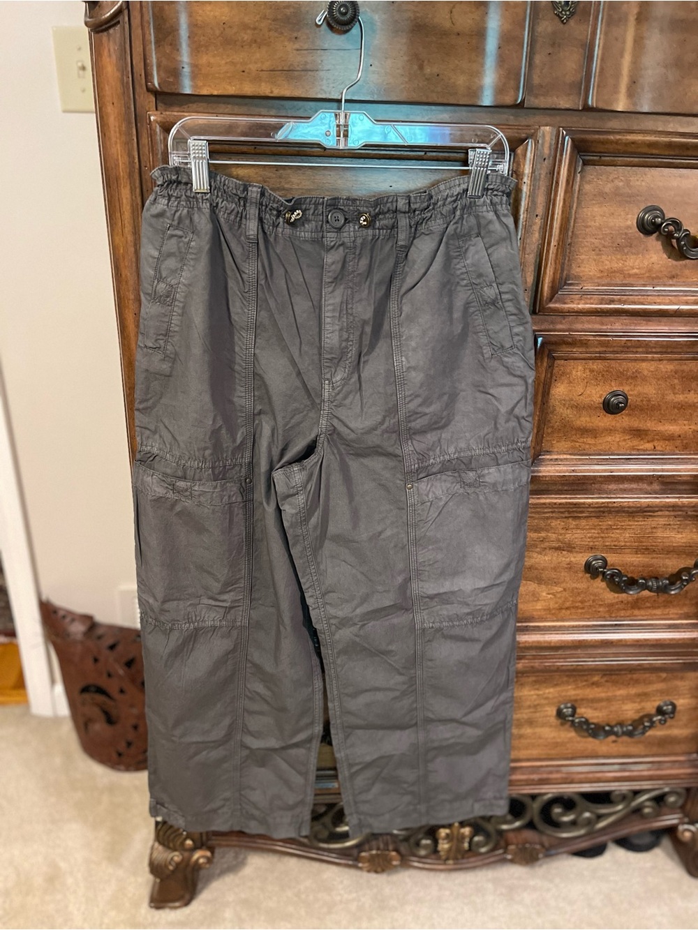 Pilcro Gray Elastic-Waist Cargo Joggers